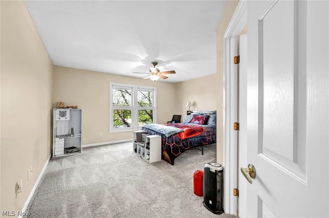 3382 Burgundy Circle, Avon, OH 44011