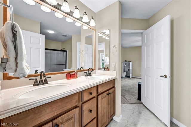 3382 Burgundy Circle, Avon, OH 44011