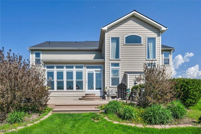 3382 Burgundy Circle, Avon, OH 44011