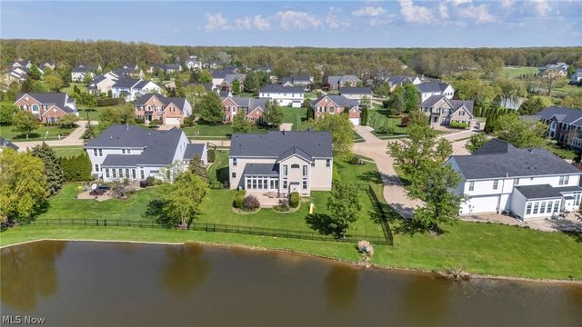 3382 Burgundy Circle, Avon, OH 44011