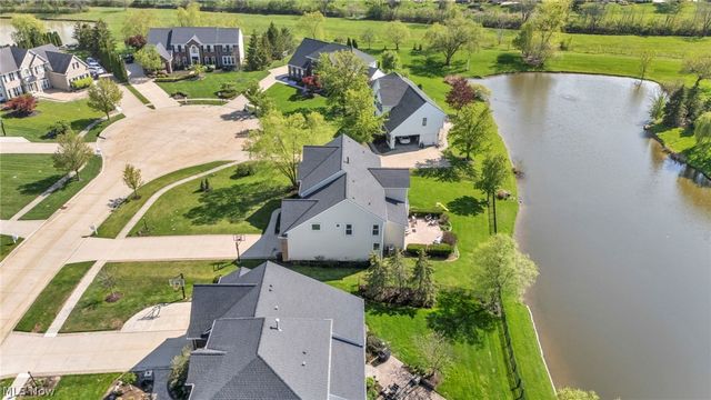 3382 Burgundy Circle, Avon, OH 44011