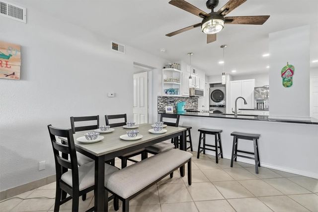 5973 State Highway 361 436, Port Aransas, TX 78373