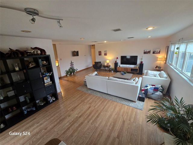 4309 Young Street, Pasadena, TX 77504