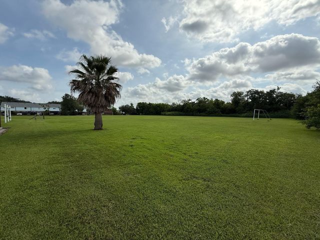 4309 Young Street, Pasadena, TX 77504