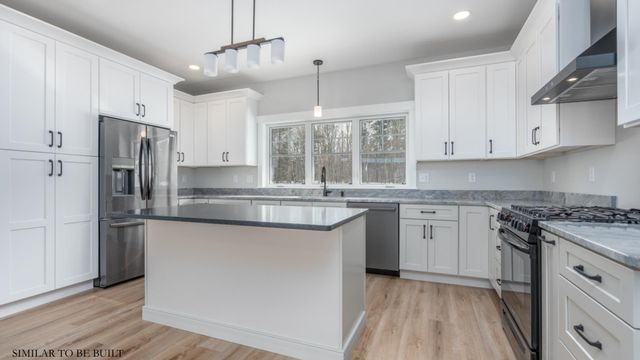 36 Leavitt Lane, Strafford, NH 03884