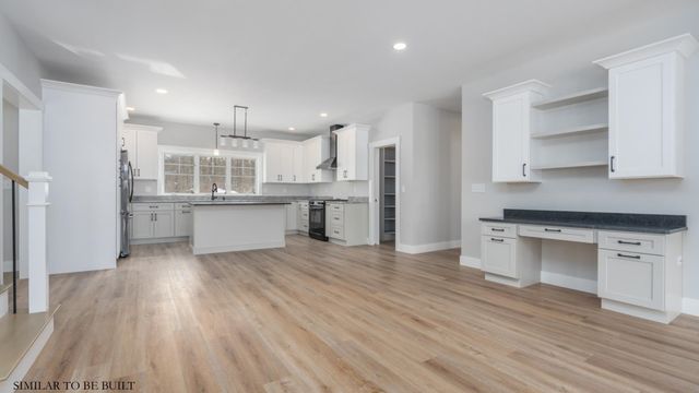 36 Leavitt Lane, Strafford, NH 03884