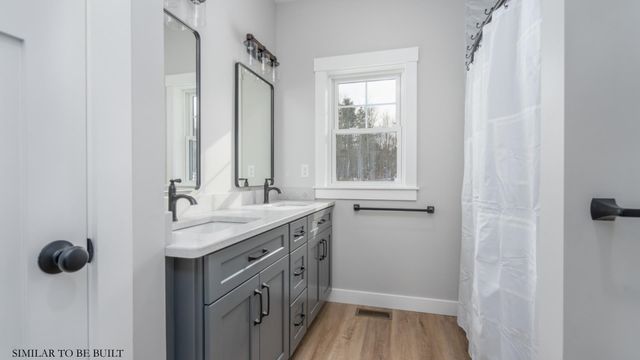 36 Leavitt Lane, Strafford, NH 03884