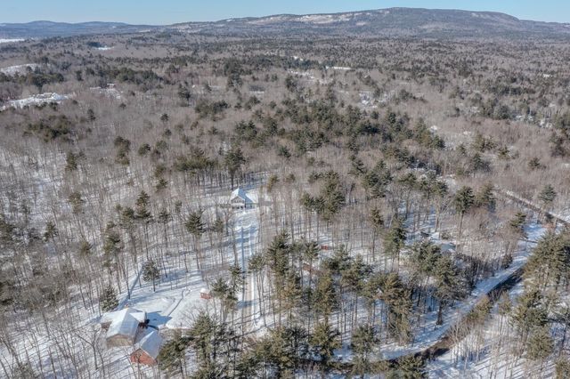 36 Leavitt Lane, Strafford, NH 03884