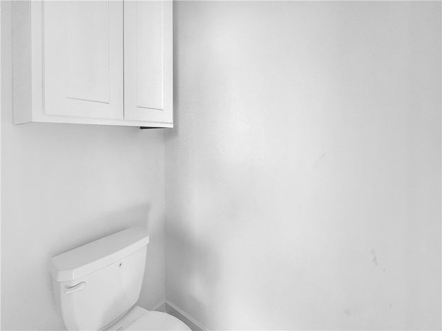 3003 N Grey Squirrel Drive, Fayetteville, AR 72704