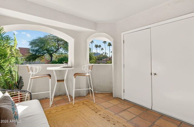 10401 N 52ND Street 230, Paradise Valley, AZ 85253