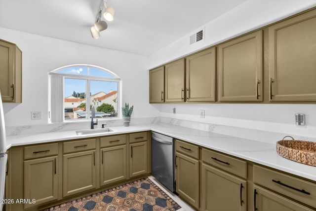 10401 N 52ND Street 230, Paradise Valley, AZ 85253