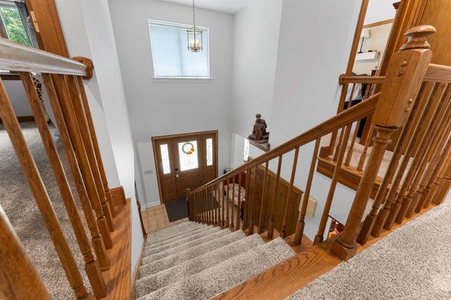 5893 Mary King Drive, Jackson, MI 49201