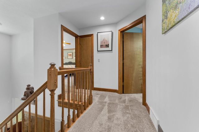 5893 Mary King Drive, Jackson, MI 49201