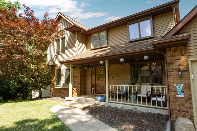 5893 Mary King Drive, Jackson, MI 49201