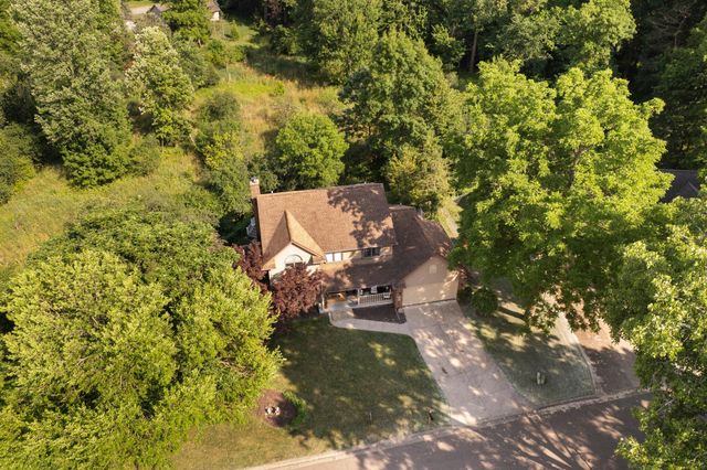 5893 Mary King Drive, Jackson, MI 49201