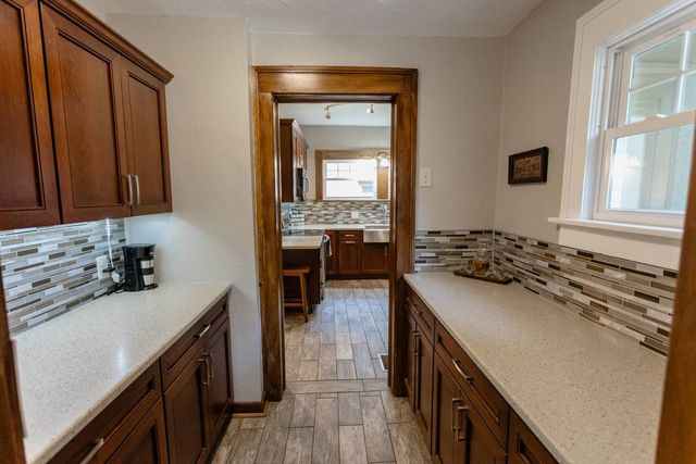 2401 Brady Street, Davenport, IA 52803