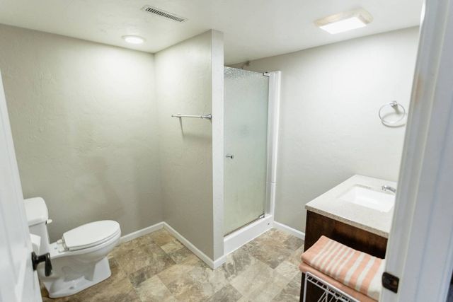 2401 Brady Street, Davenport, IA 52803