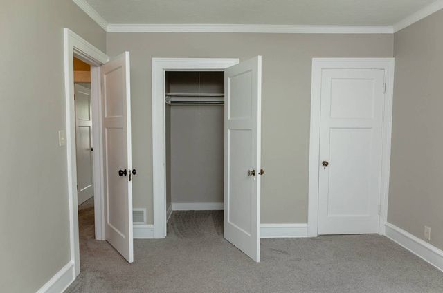 2401 Brady Street, Davenport, IA 52803