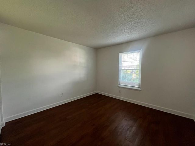 5612 Summit ARCH, Virginia Beach, VA 23462