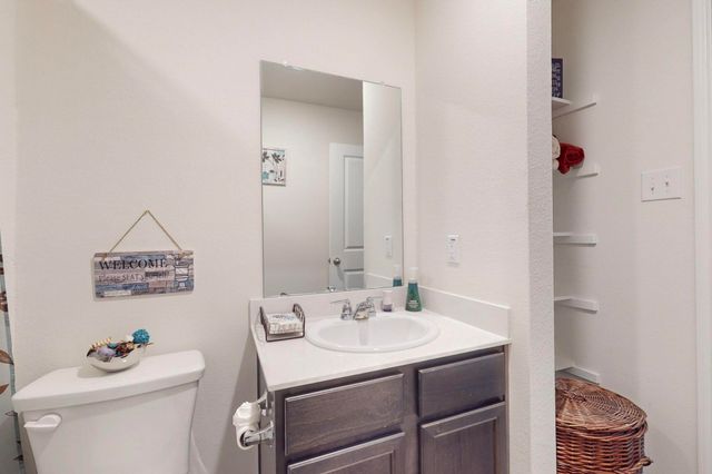 1217 Briar Hill Drive, Denton, TX 76207