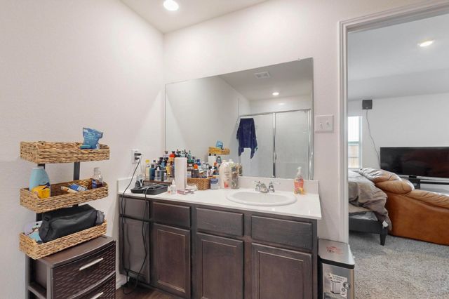 1217 Briar Hill Drive, Denton, TX 76207