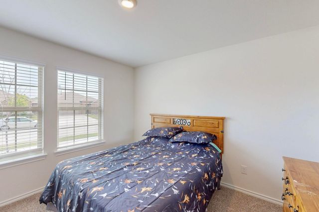 1217 Briar Hill Drive, Denton, TX 76207