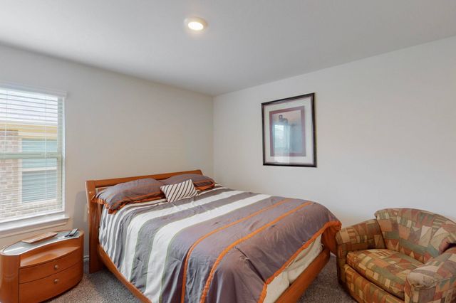 1217 Briar Hill Drive, Denton, TX 76207