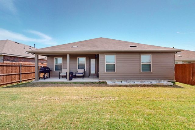 1217 Briar Hill Drive, Denton, TX 76207