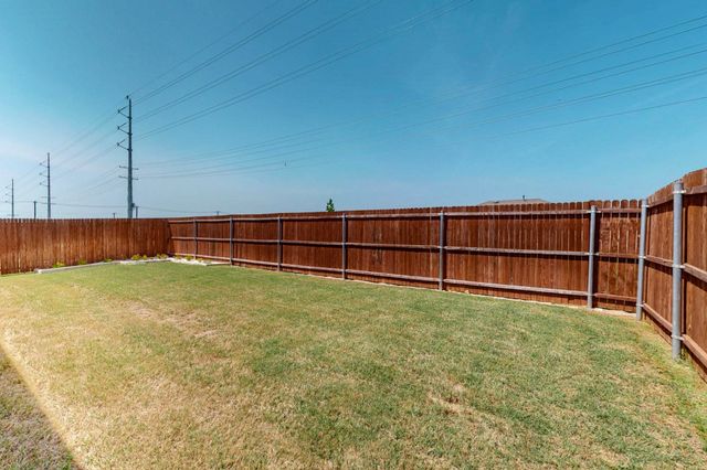 1217 Briar Hill Drive, Denton, TX 76207