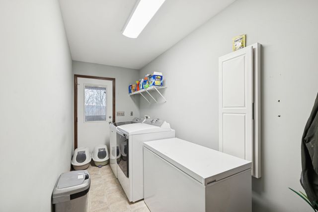 516 Rhotons Chapel Rd, Manchester, TN 37355