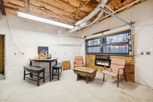 516 Rhotons Chapel Rd, Manchester, TN 37355