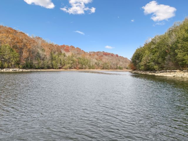 516 Rhotons Chapel Rd, Manchester, TN 37355