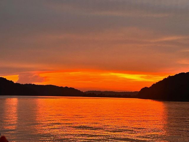 516 Rhotons Chapel Rd, Manchester, TN 37355