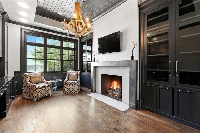 218 Londonberry Road, Atlanta, GA 30327