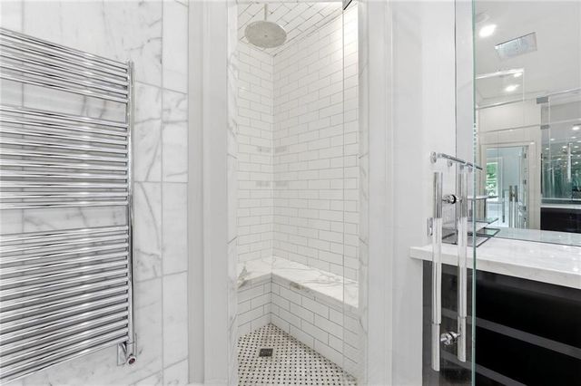 218 Londonberry Road, Atlanta, GA 30327