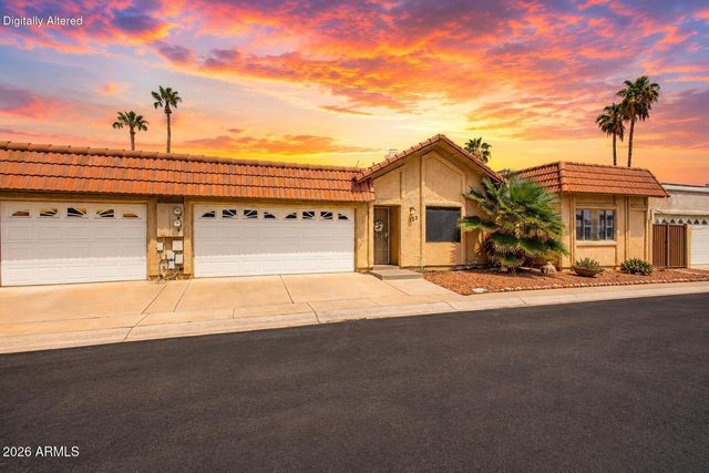 1122 E CHARLESTON Avenue, Phoenix, AZ 85022