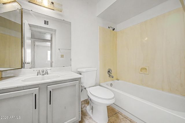 1122 E CHARLESTON Avenue, Phoenix, AZ 85022