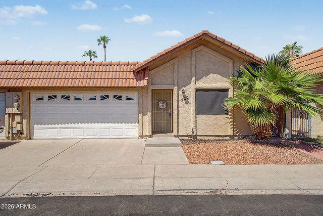 1122 E CHARLESTON Avenue, Phoenix, AZ 85022