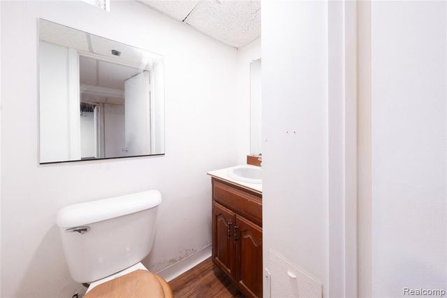 1575 W 13 Mile Road, Madison Heights, MI 48071