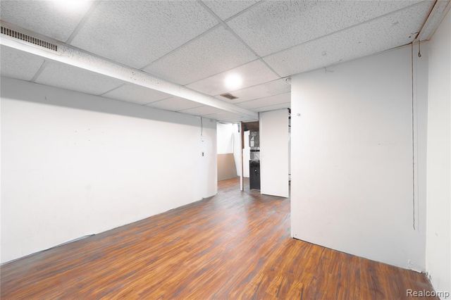 1575 W 13 Mile Road, Madison Heights, MI 48071