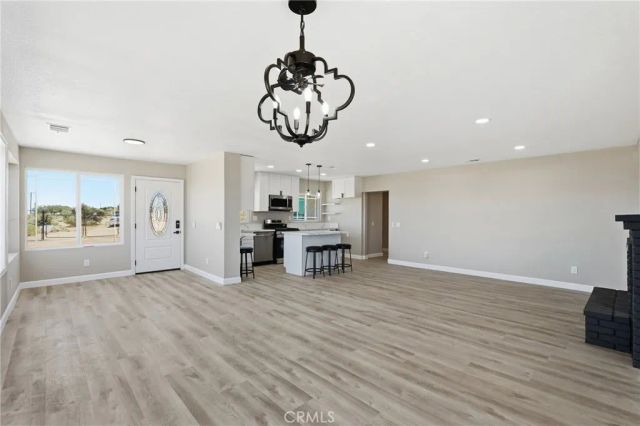 25735 Santa Rosa Road, Apple Valley, CA 92308