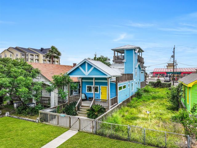 2909 Ave R, Galveston, TX 77550