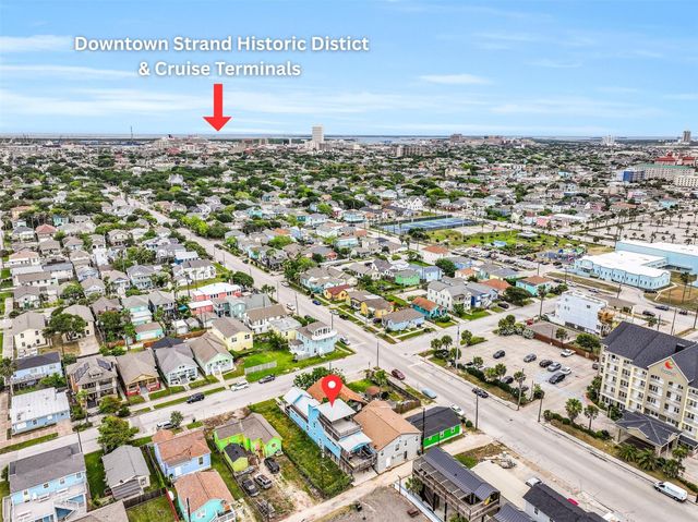 2909 Ave R, Galveston, TX 77550