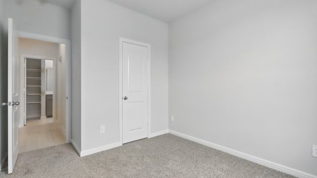 9736 MCCLANE FARM Drive, Fort Worth, TX 76036