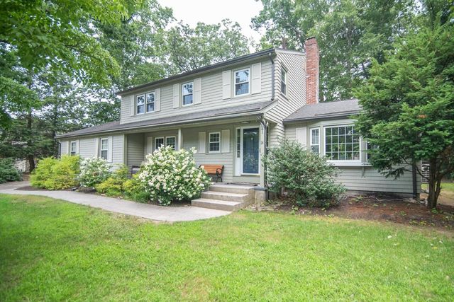 14 Birch Hill Drive, Nashua, NH 03063