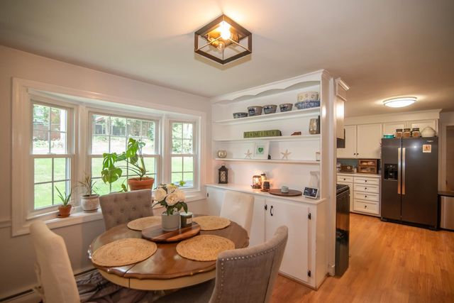 14 Birch Hill Drive, Nashua, NH 03063