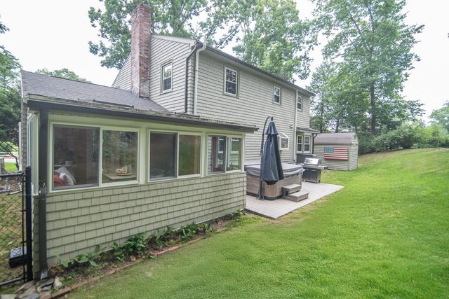 14 Birch Hill Drive, Nashua, NH 03063