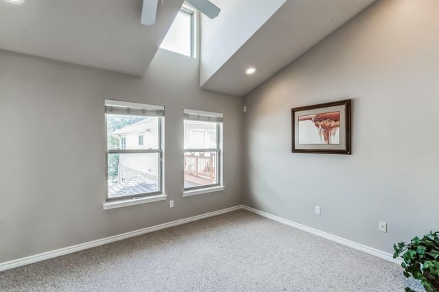 305 E 31st ST 6, Austin, TX 78705