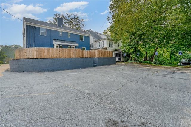 108 Adams Street, Greensboro, NC 27401