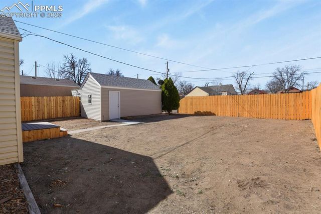 2415 2nd Avenue, Pueblo, CO 81003